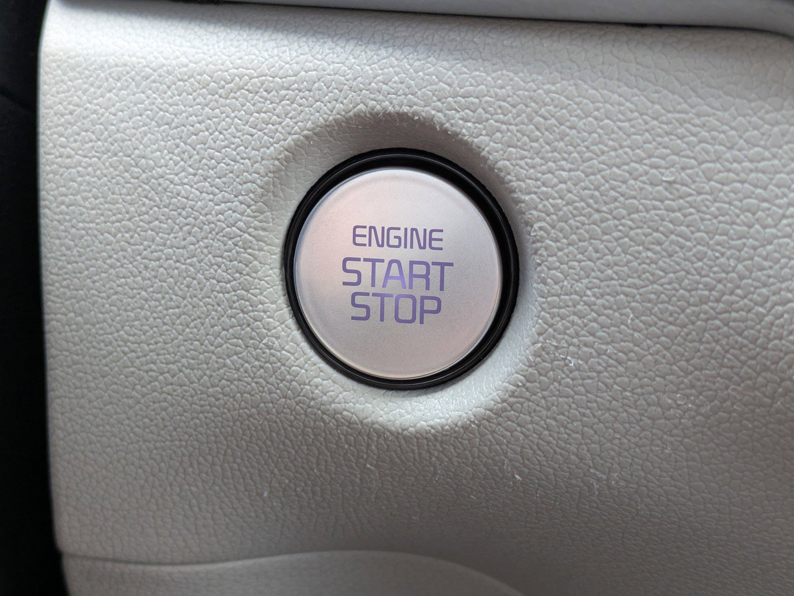 Certified 2024 Kia Sorento SX FWD image 31