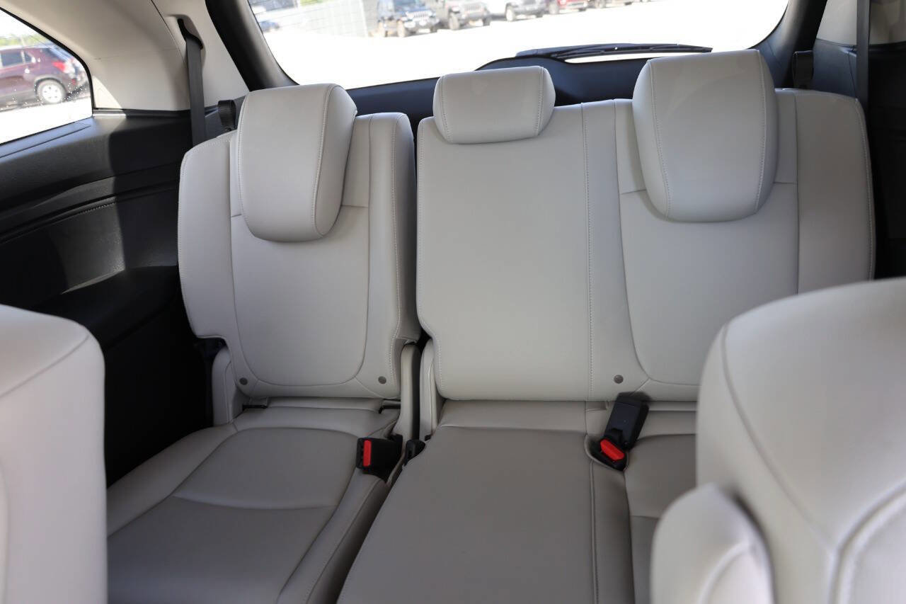 Used 2025 Honda Odyssey EX-L image 17