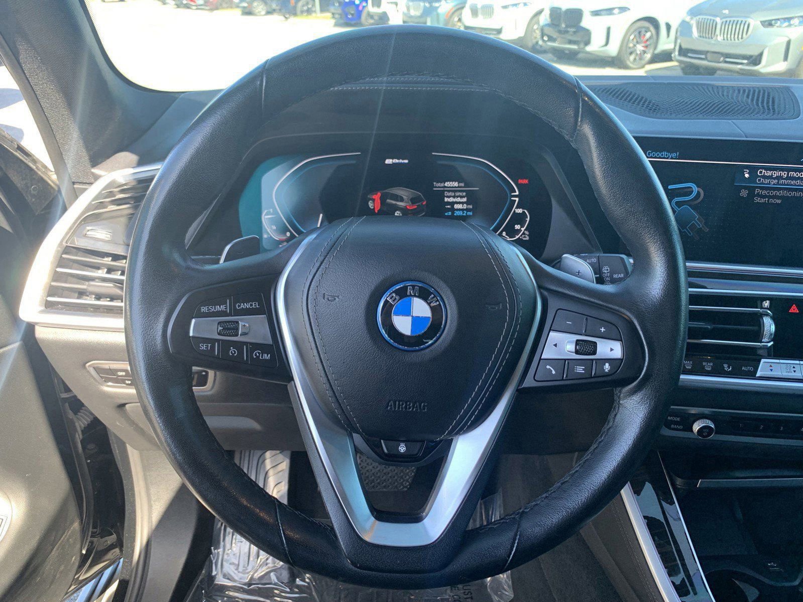 Used 2023 BMW X5 xDrive45e image 28