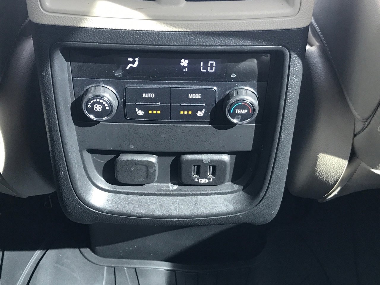 Used 2020 Buick Envision Premium image 9