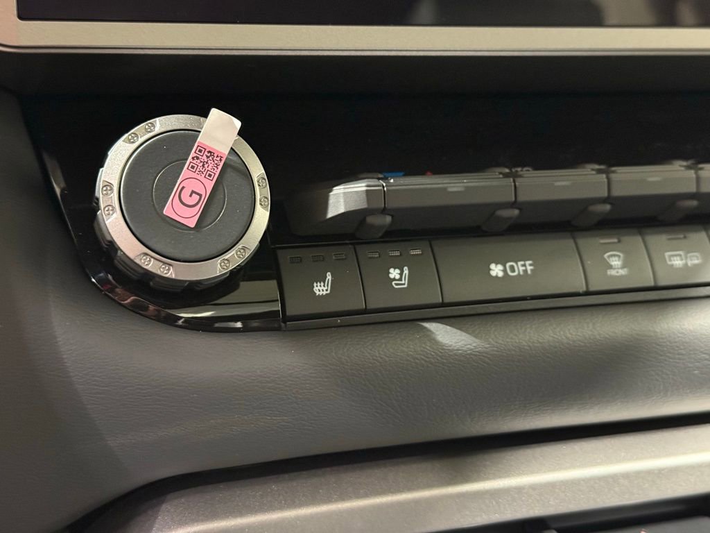 New 2026 Toyota Tundra Platinum image 29