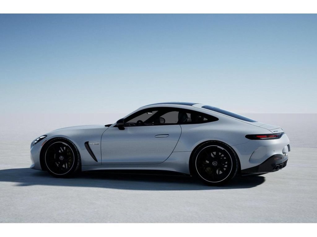 Used 2025 Mercedes-Benz AMG GT 63 image 32