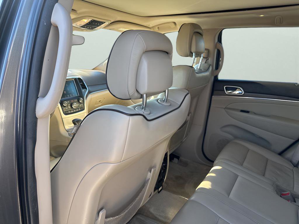 Used 2017 Jeep Grand Cherokee Overland image 17