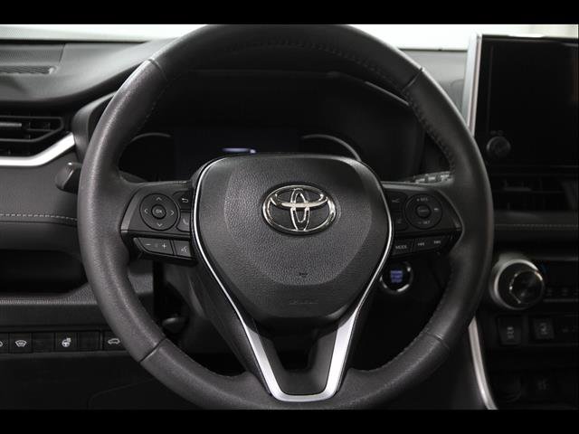 Used 2023 Toyota RAV4 XLE w/ Convenience Package AWD/4WD image 7