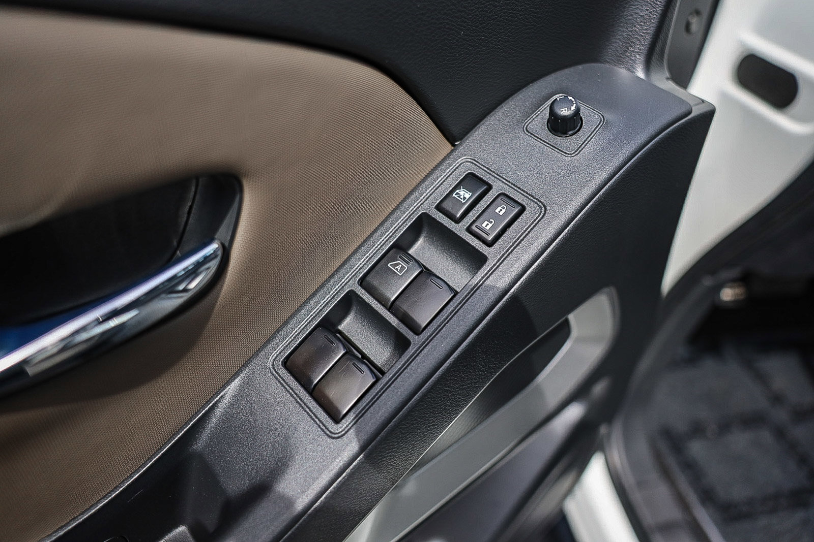 Used 2022 Nissan Frontier SV RWD image 11