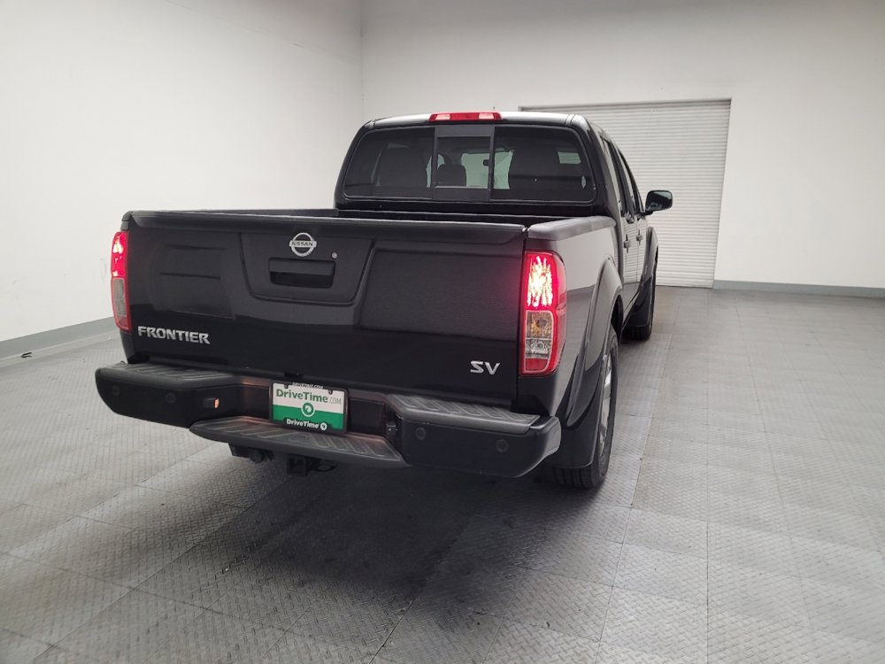 Used 2020 Nissan Frontier SV image 7