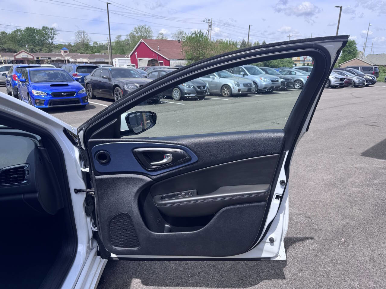 Used 2016 Chrysler 200 S w/ Comfort Group FWD image 14