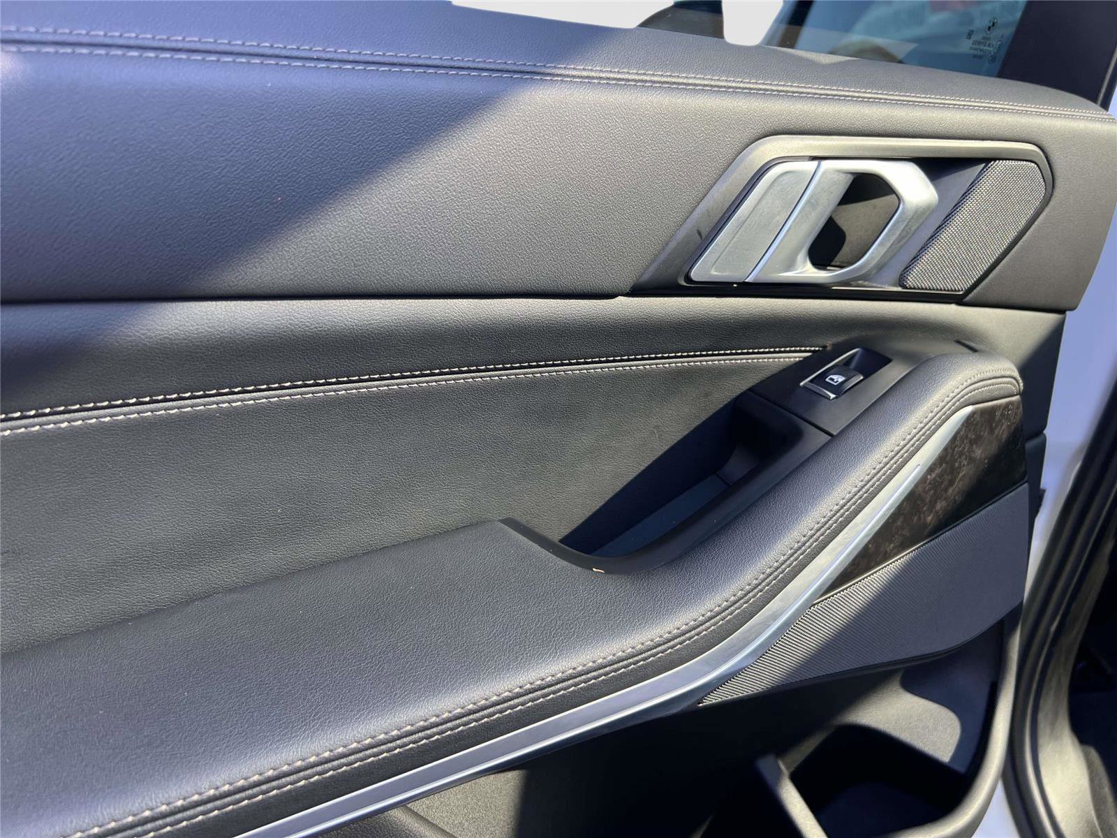 Used 2024 BMW X5 xDrive40i image 31