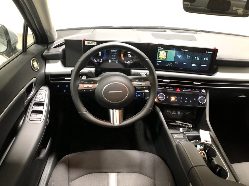New 2025 Hyundai Sonata SEL image 24