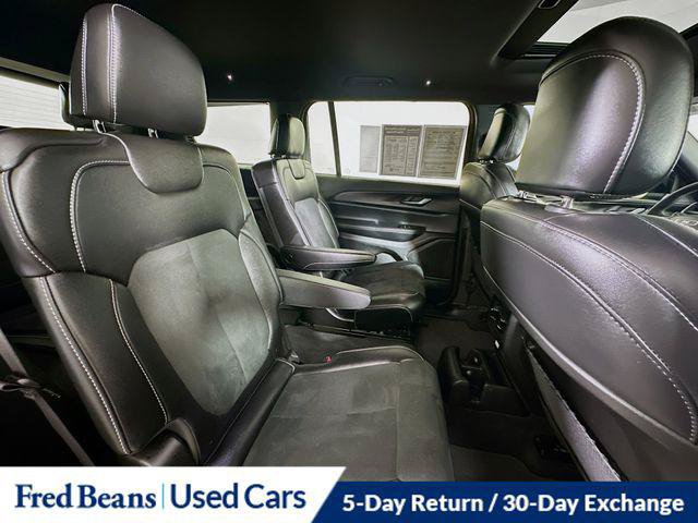 Certified 2025 Jeep Grand Cherokee L Altitude AWD/4WD image 35