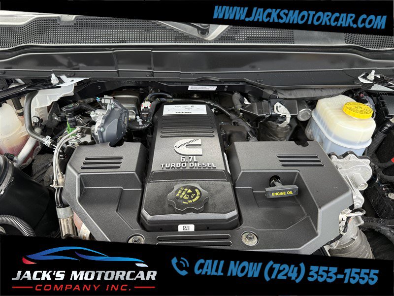 Used 2024 RAM 3500 Tradesman w/ Chrome Appearance Group AWD/4WD image 31