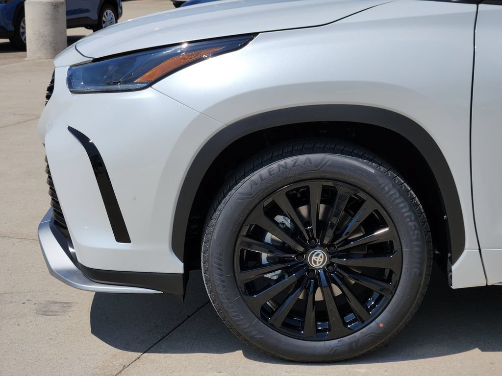 New 2026 Toyota Highlander XSE AWD/4WD image 5