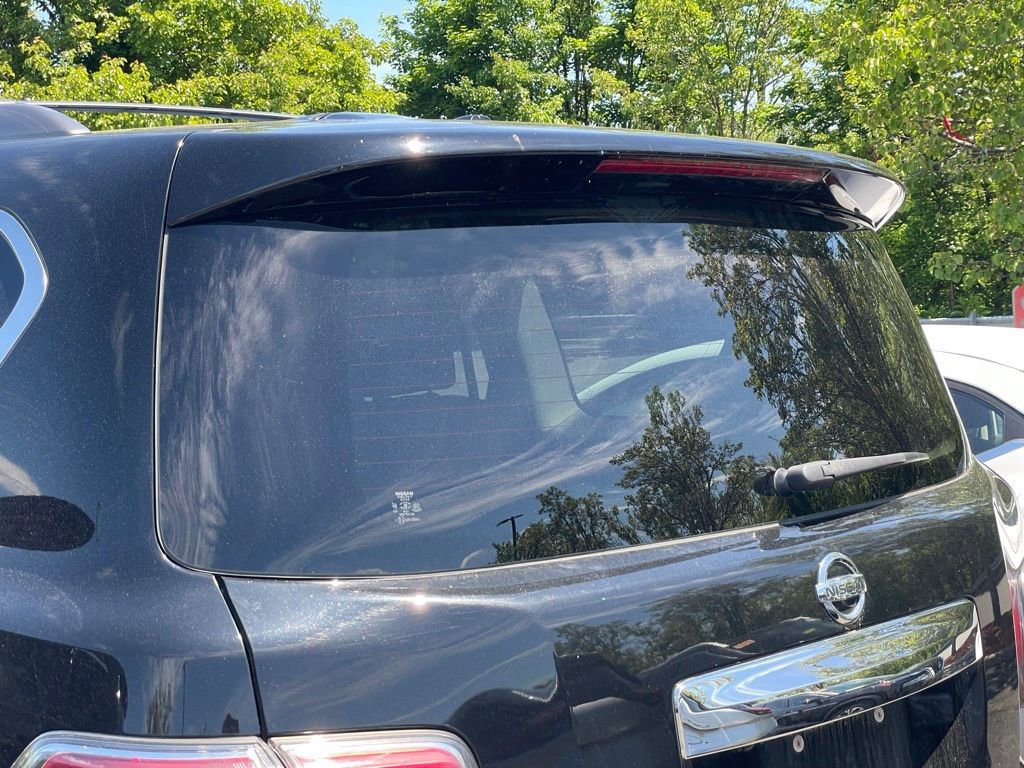 Used 2017 Nissan Armada Platinum w/ Interior Lighting Package AWD/4WD image 33