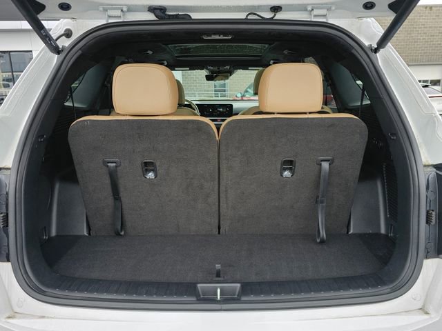 Certified 2024 Kia Sorento SX Prestige w/ Olive Brown Leather Package image 16