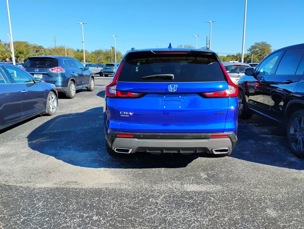 Used 2025 Honda CR-V Sport-L image 3