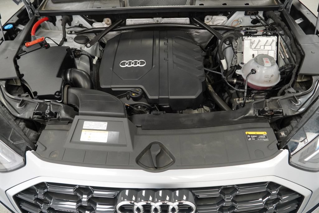 Used 2023 Audi Q5 2.0T Premium w/ Convenience Package AWD/4WD image 42