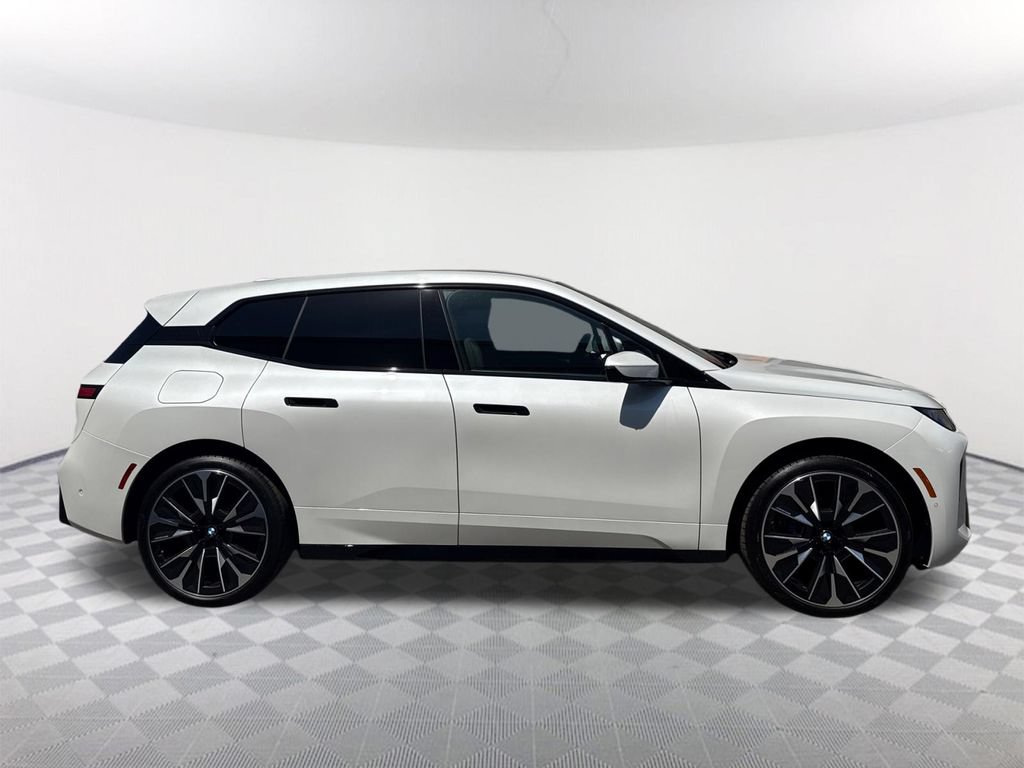 New 2026 BMW iX xDrive45 w/ M Sport Package AWD/4WD image 3