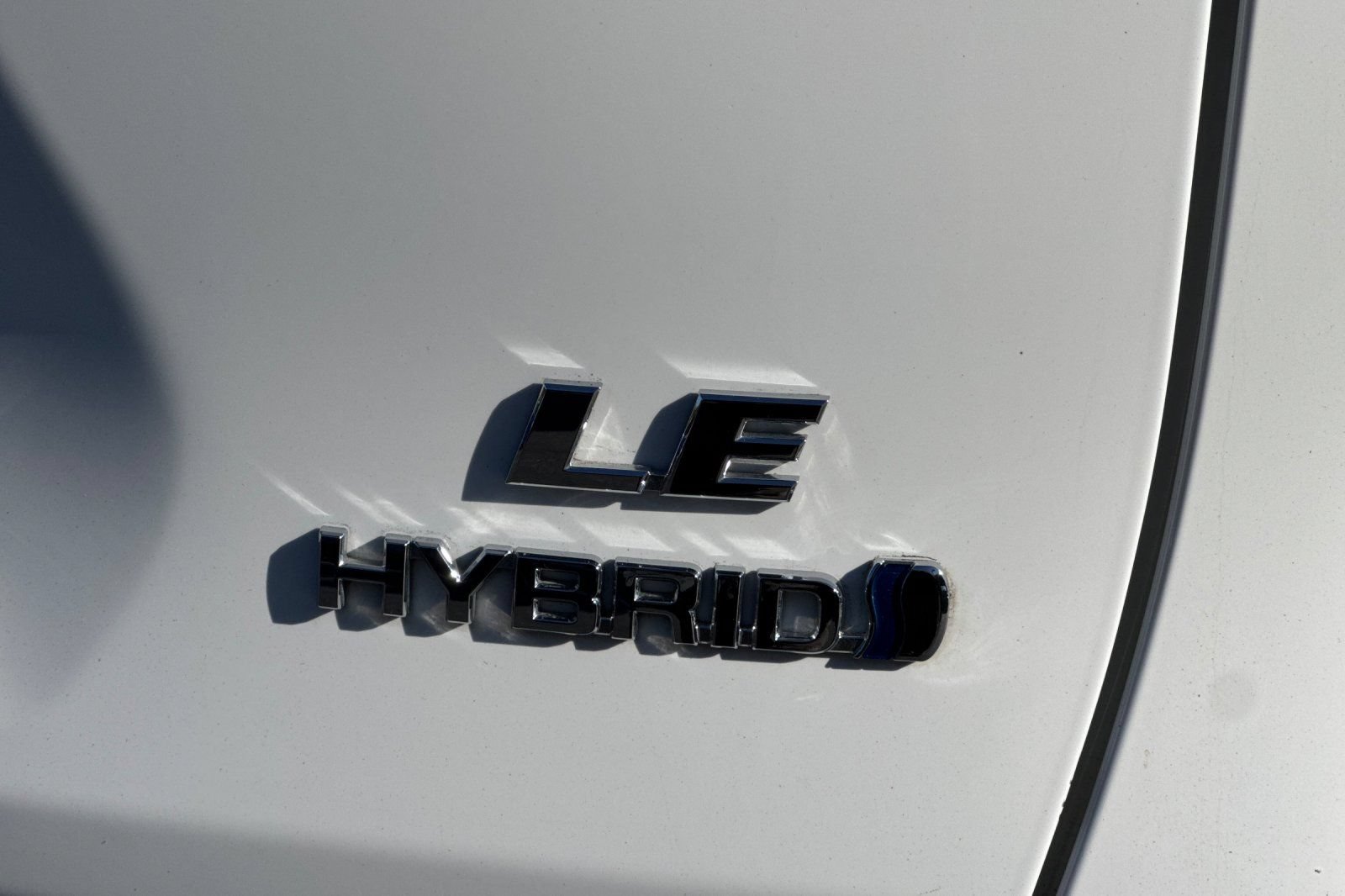 Used 2019 Toyota RAV4 LE w/ All Weather Liner Package AWD/4WD image 13