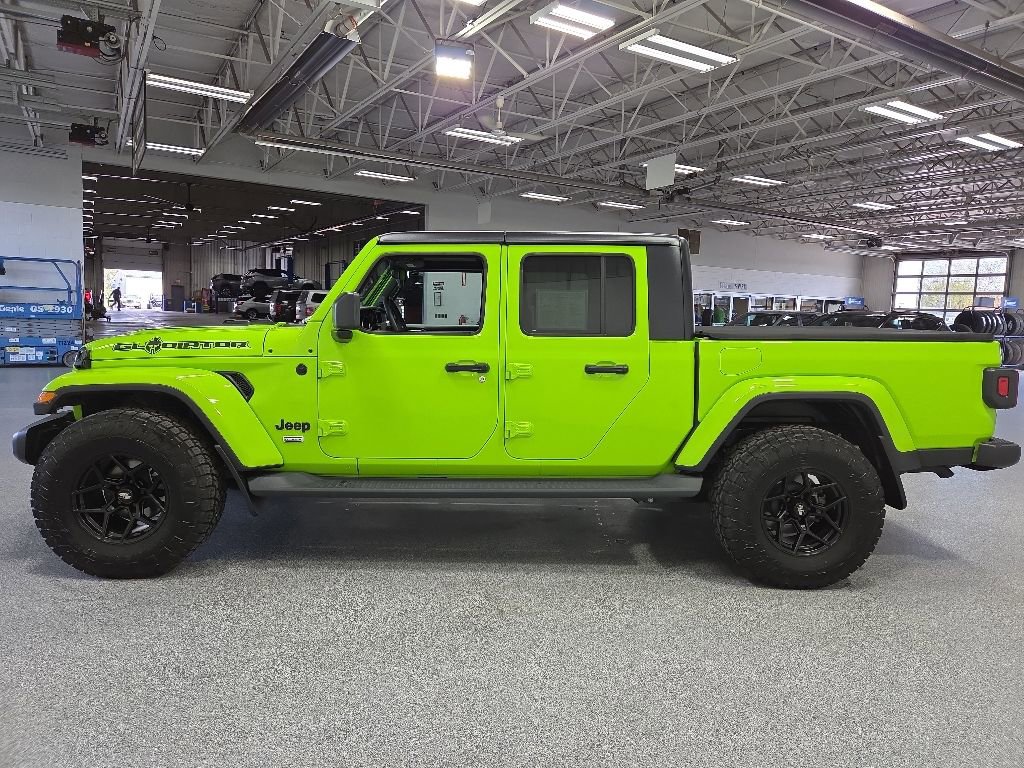 Used 2021 Jeep Gladiator Overland w/ Uconnect 4C Nav & Sound Group AWD/4WD image 4