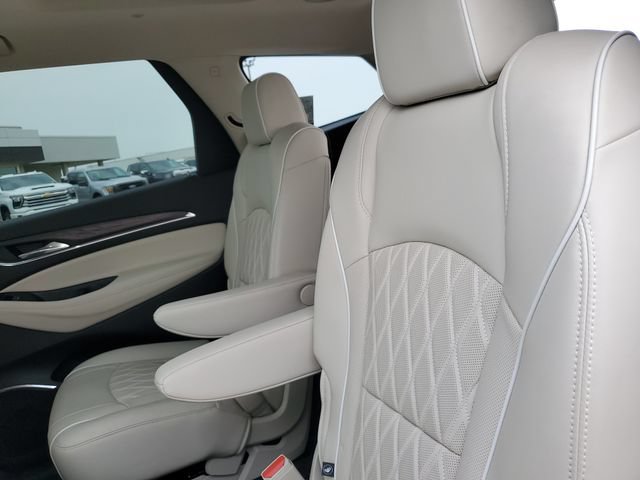 Certified 2023 Buick Enclave Avenir w/ Trailering Package, 5000 lbs. AWD/4WD image 30