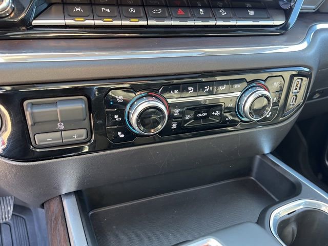 Used 2023 GMC Sierra 1500 SLT w/ SLT Premium Plus Package image 28