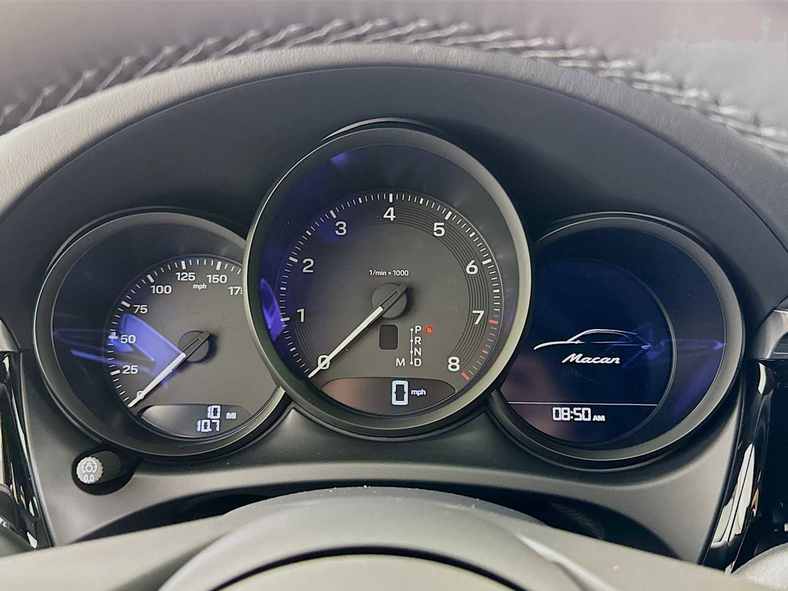 New 2026 Porsche Macan image 16