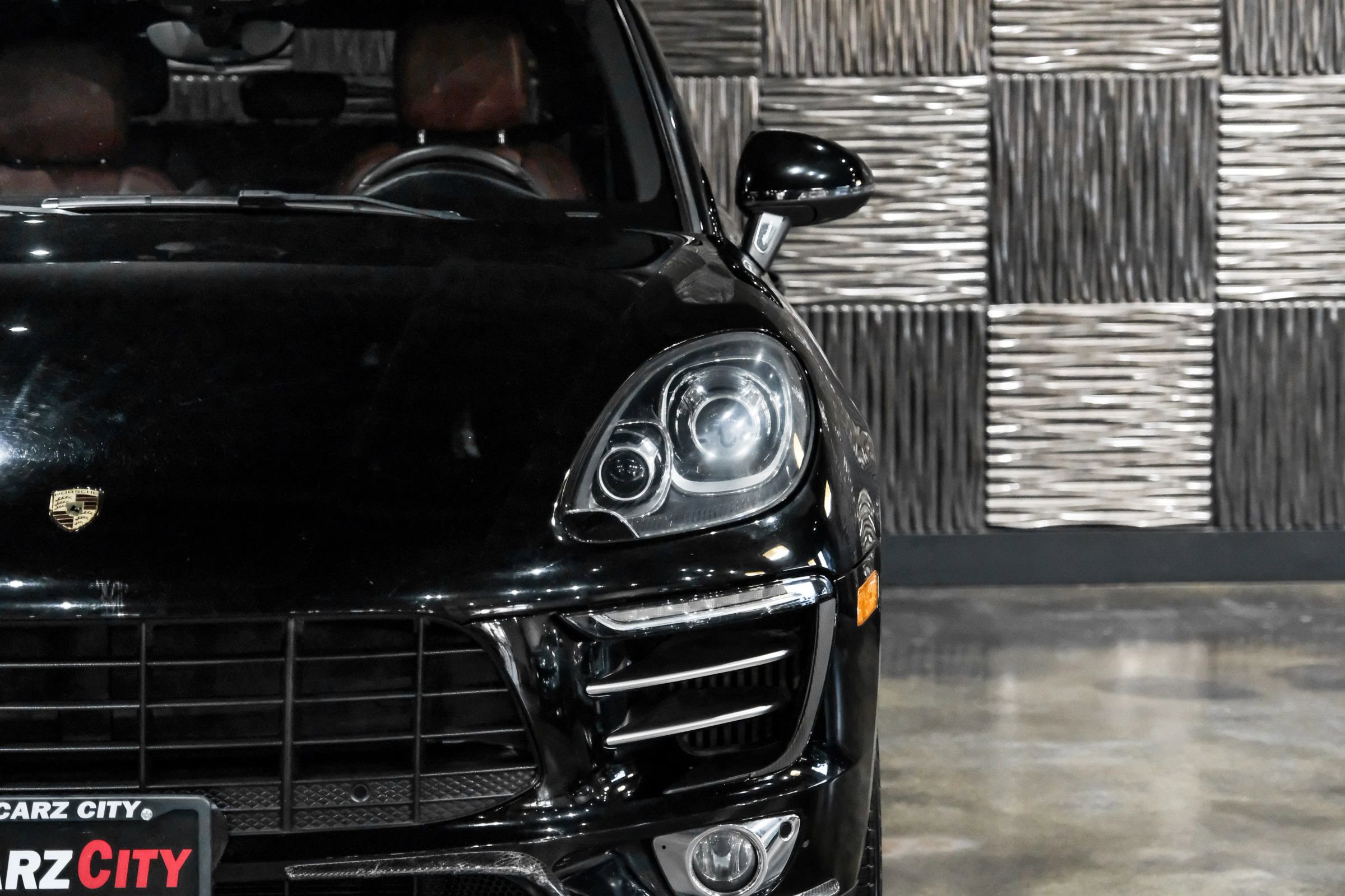 Used 2017 Porsche Macan S image 50