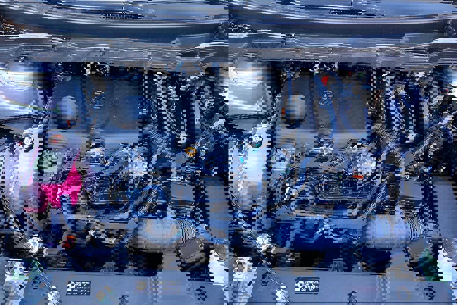 Used 2024 Toyota Sienna XLE image 32