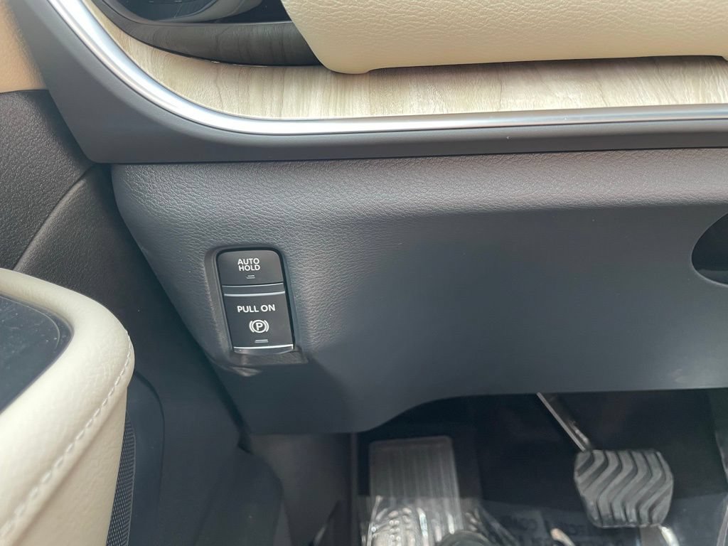 New 2026 Nissan Armada Platinum AWD/4WD image 19