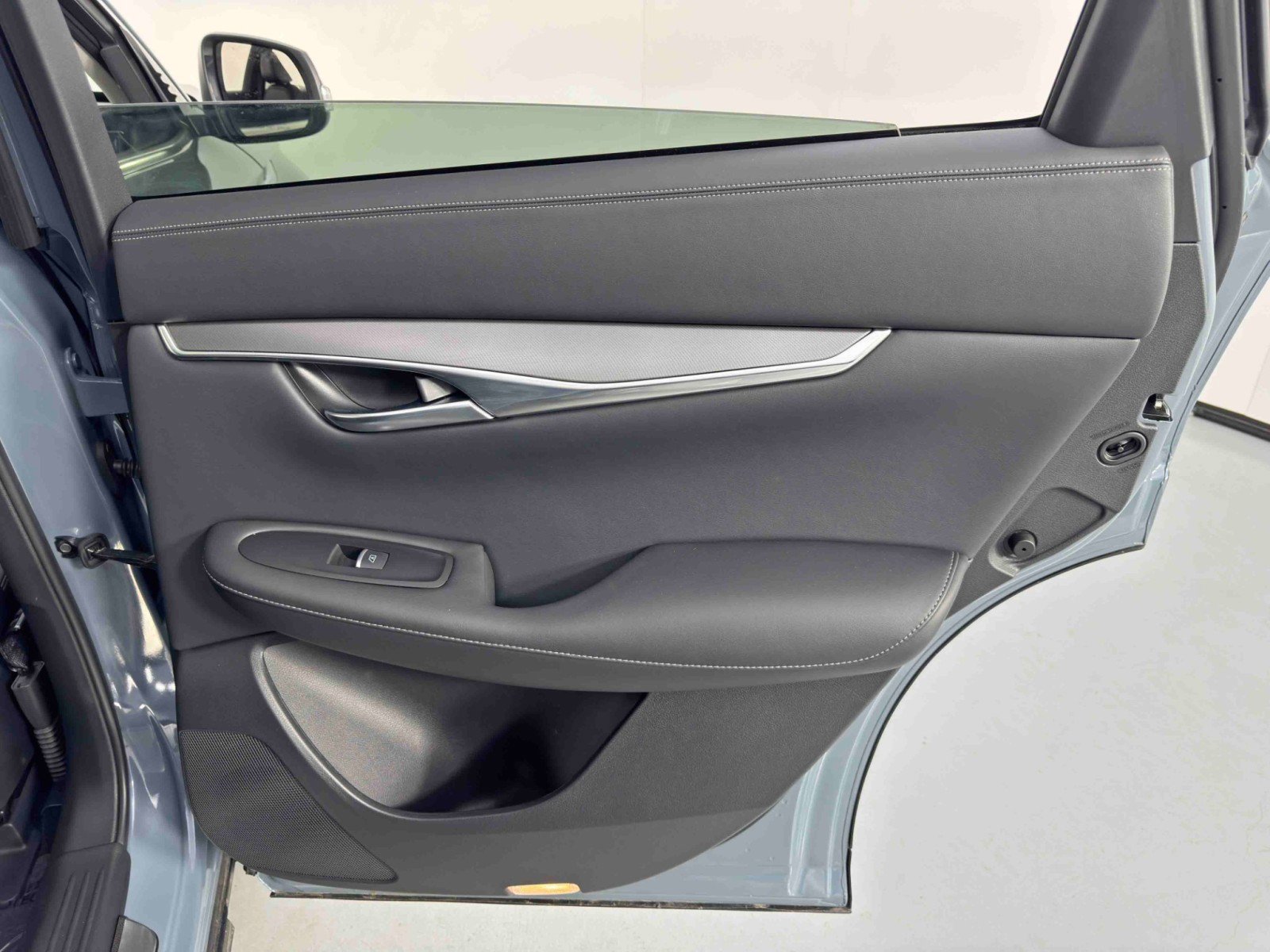 Used 2024 INFINITI QX50 Luxe FWD image 46