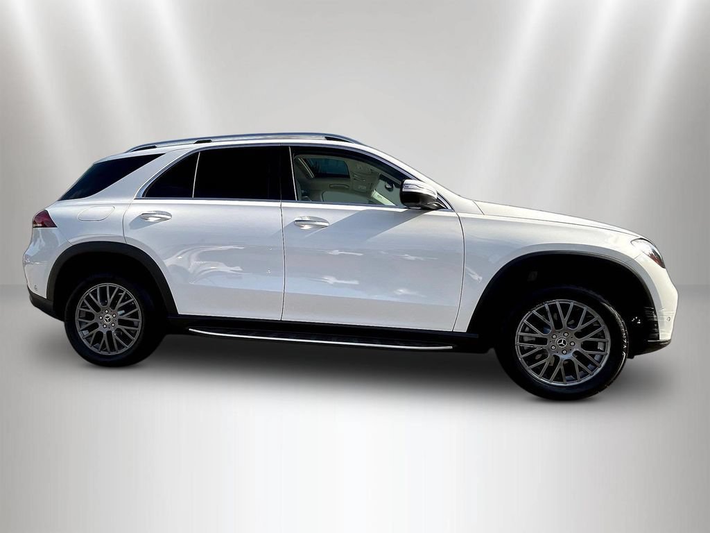 Used 2022 Mercedes-Benz GLE 350 4MATIC image 4