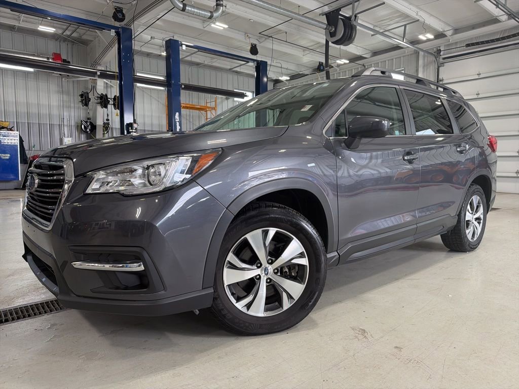 Used 2022 Subaru Ascent Premium w/ Convenience Package AWD/4WD image 1