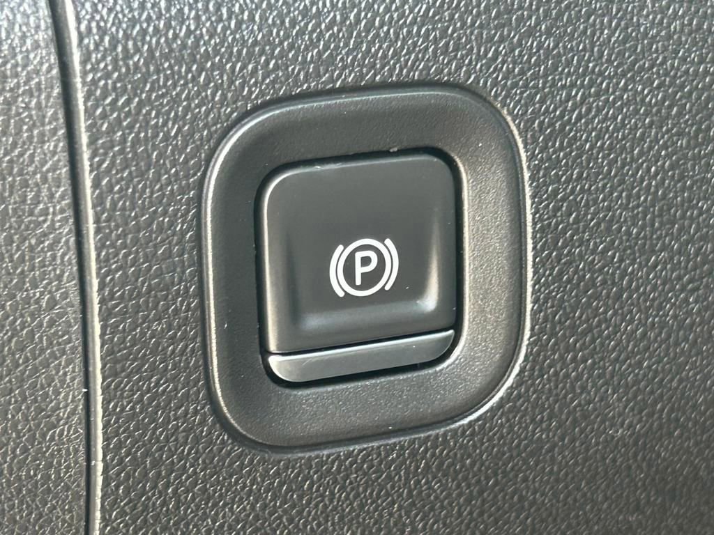 Used 2020 GMC Sierra 2500 AT4 w/ AT4 Premium Package image 69