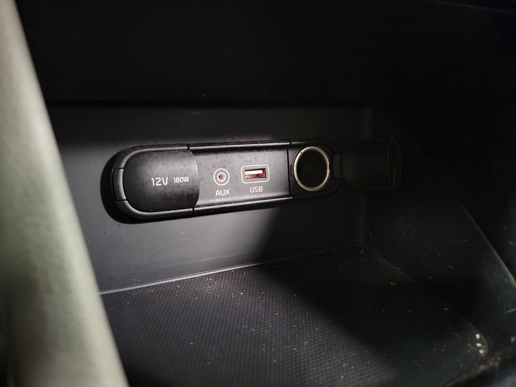 Used 2019 Kia Niro EX FWD image 19