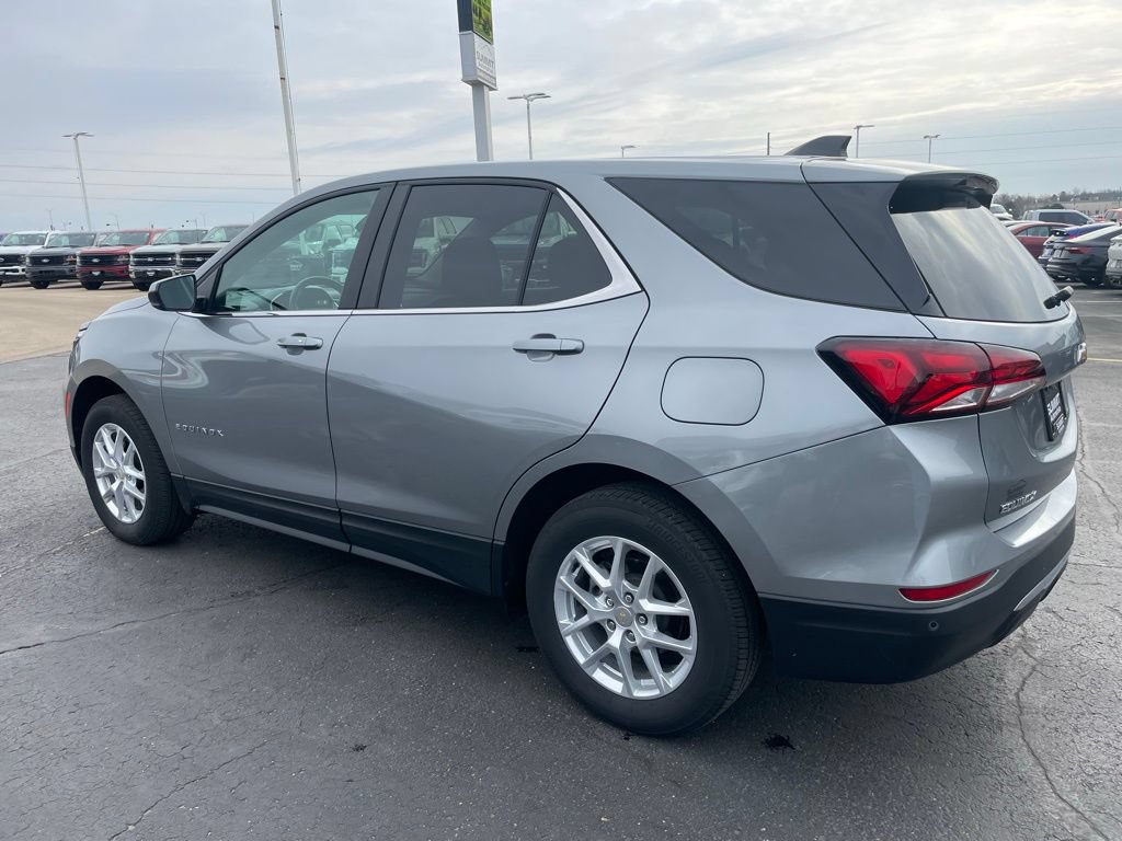 Used 2024 Chevrolet Equinox LT AWD/4WD image 5