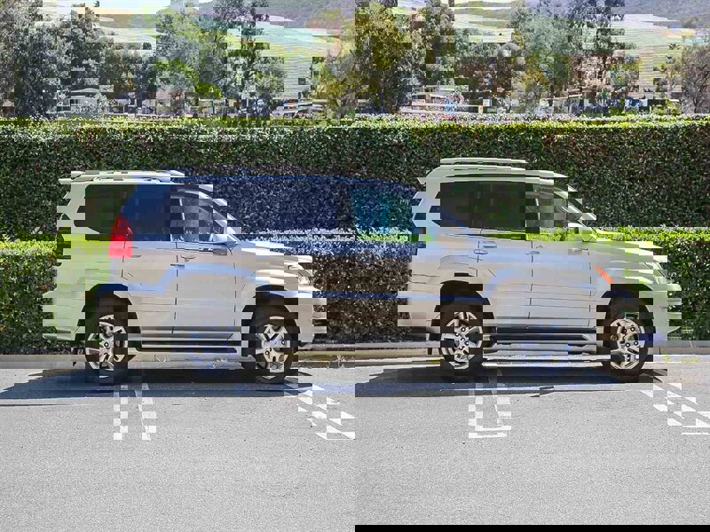 Used 2006 Lexus GX 470 image 4