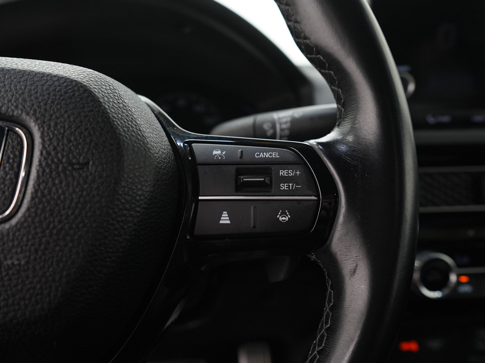 Used 2022 Honda Civic Sport image 25