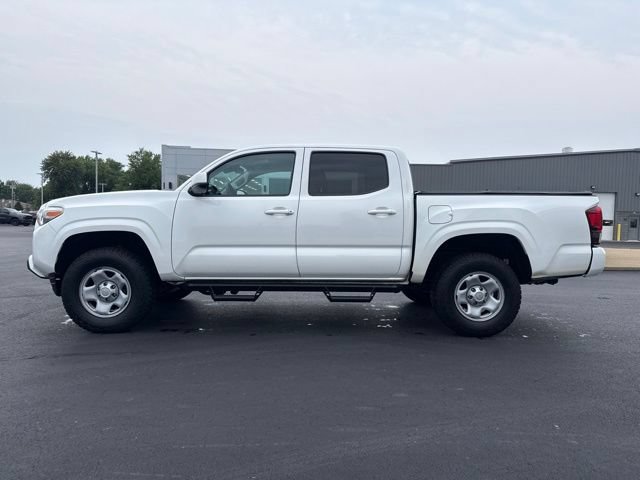 Used 2023 Toyota Tacoma SR AWD/4WD image 4