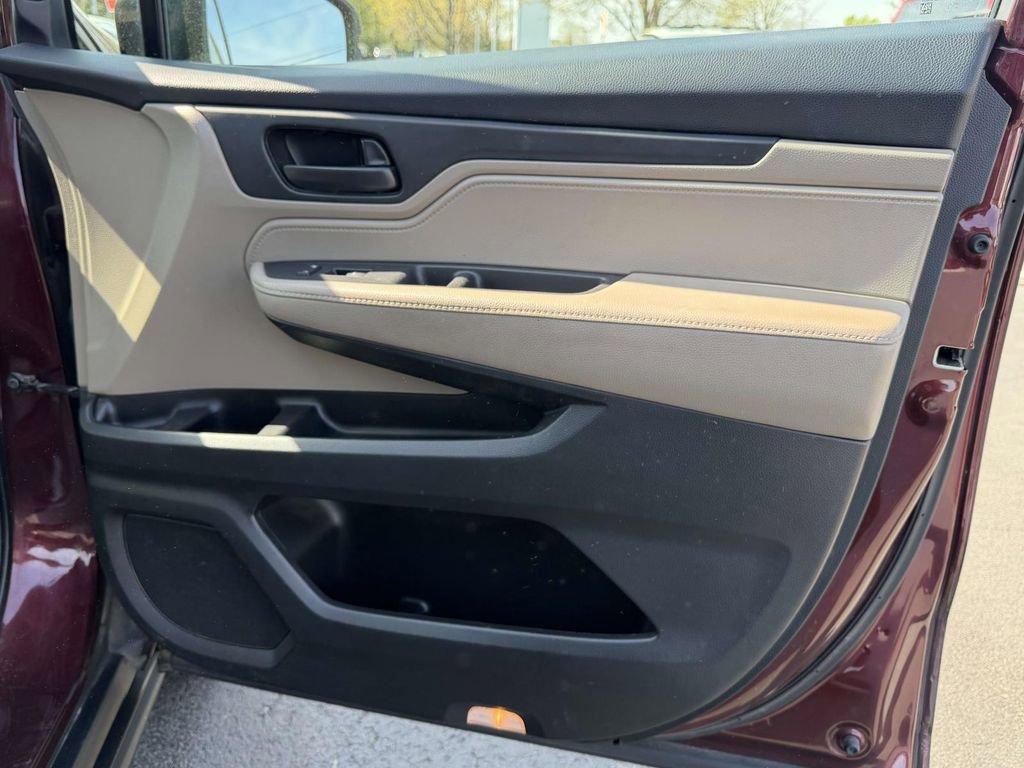 Used 2018 Honda Odyssey EX-L image 10