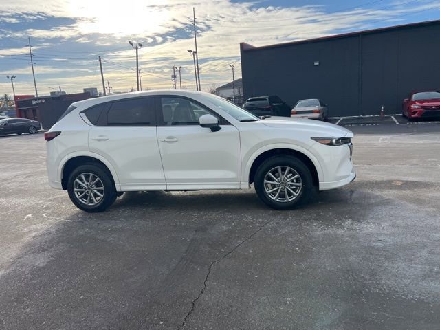 New 2025 MAZDA CX-5 AWD 2.5 S w/ Select Package image 4