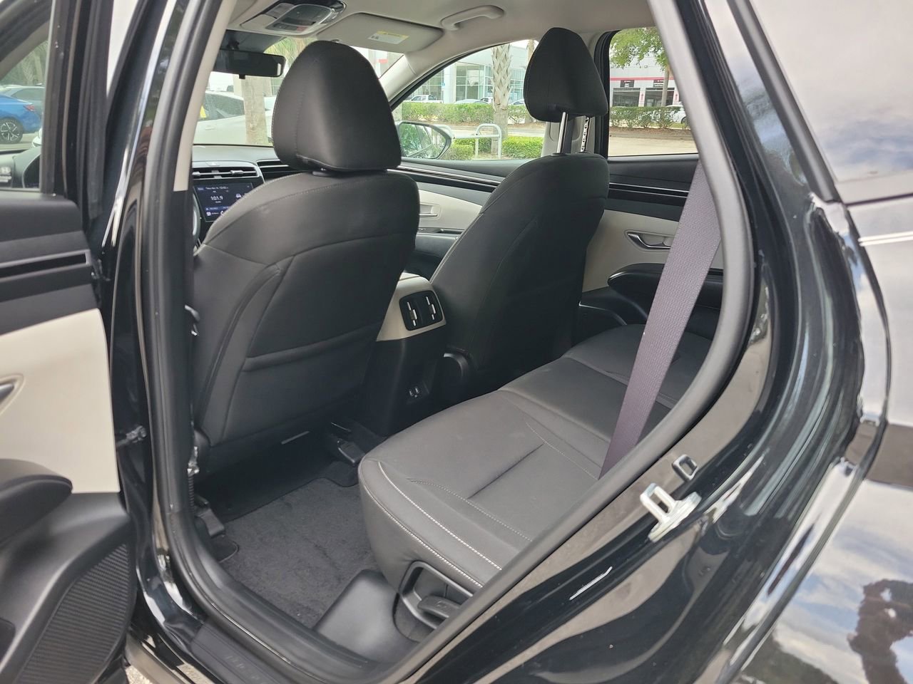 Used 2023 Hyundai Tucson SEL image 9