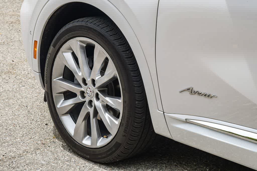 Used 2023 Buick Envision Avenir AWD/4WD image 11