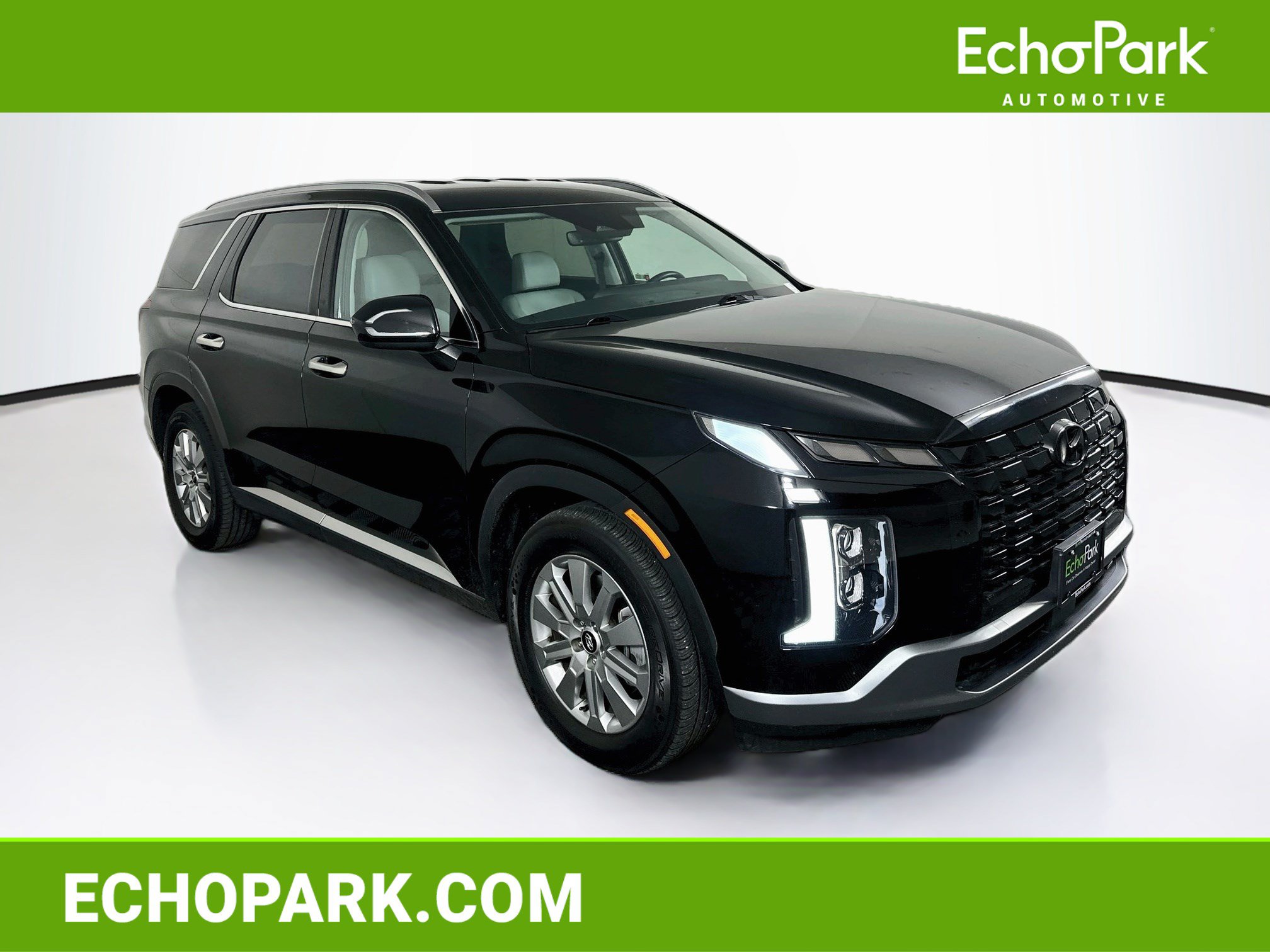 Used 2025 Hyundai Palisade SEL FWD image 1