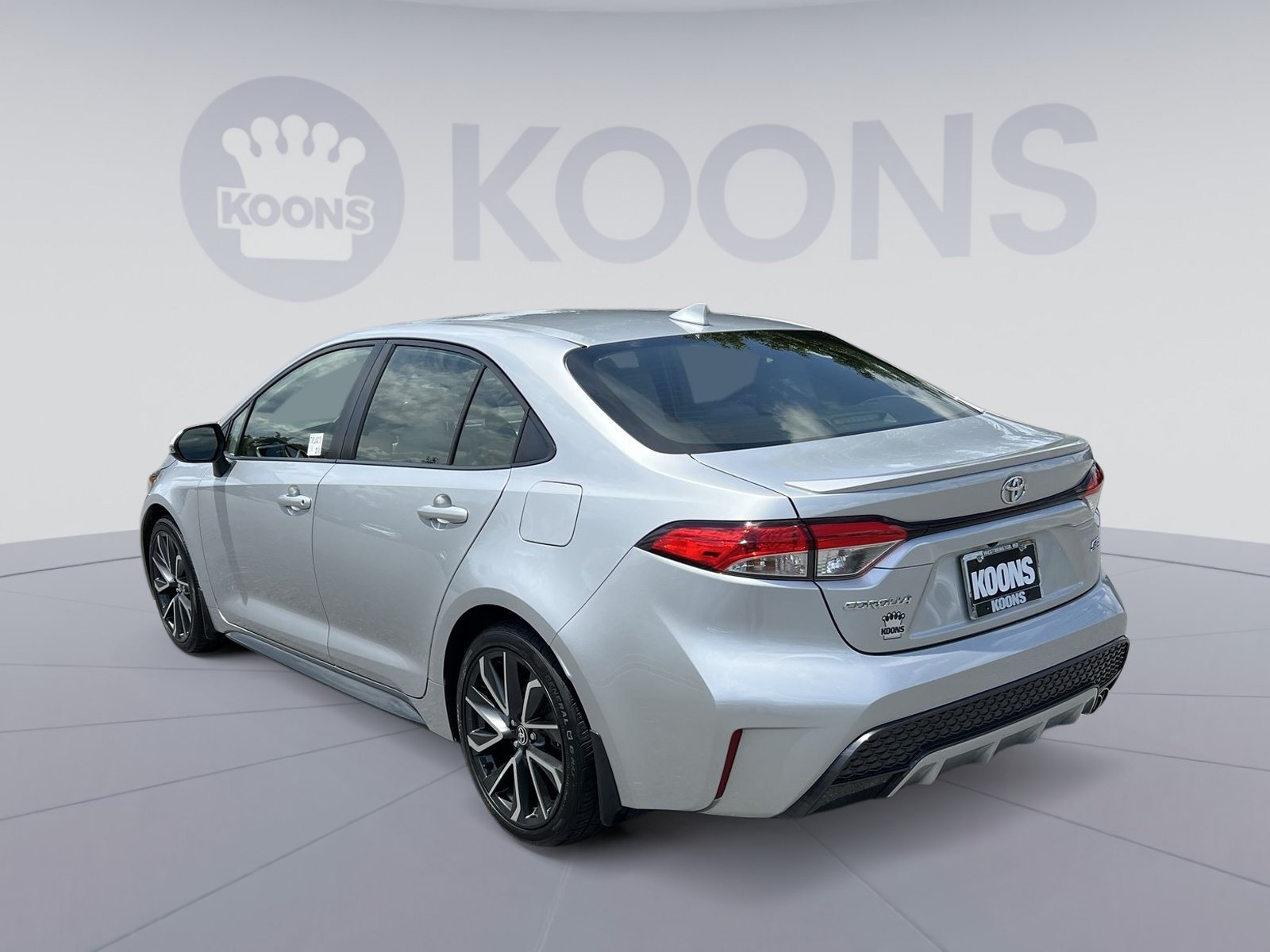 Used 2020 Toyota Corolla SE FWD image 4