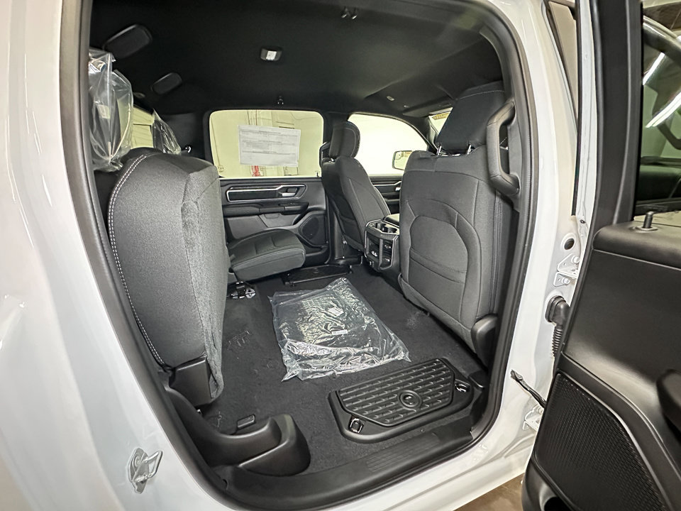 New 2026 RAM 1500 Big Horn AWD/4WD image 5