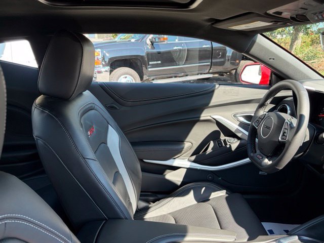 Used 2023 Chevrolet Camaro SS RWD image 38