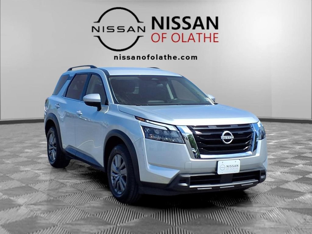 Certified 2025 Nissan Pathfinder SV AWD/4WD image 31