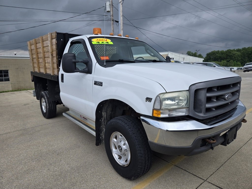Used 2004 Ford F350 XL image 2