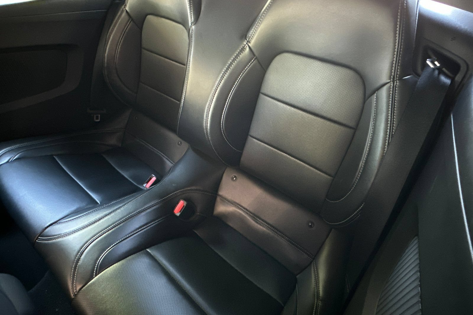 Used 2024 Ford Mustang Premium RWD image 17