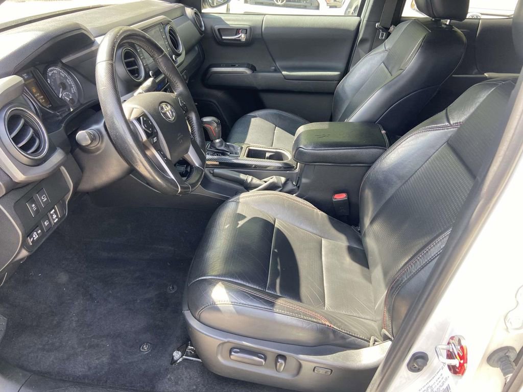 Used 2022 Toyota Tacoma TRD Pro image 16